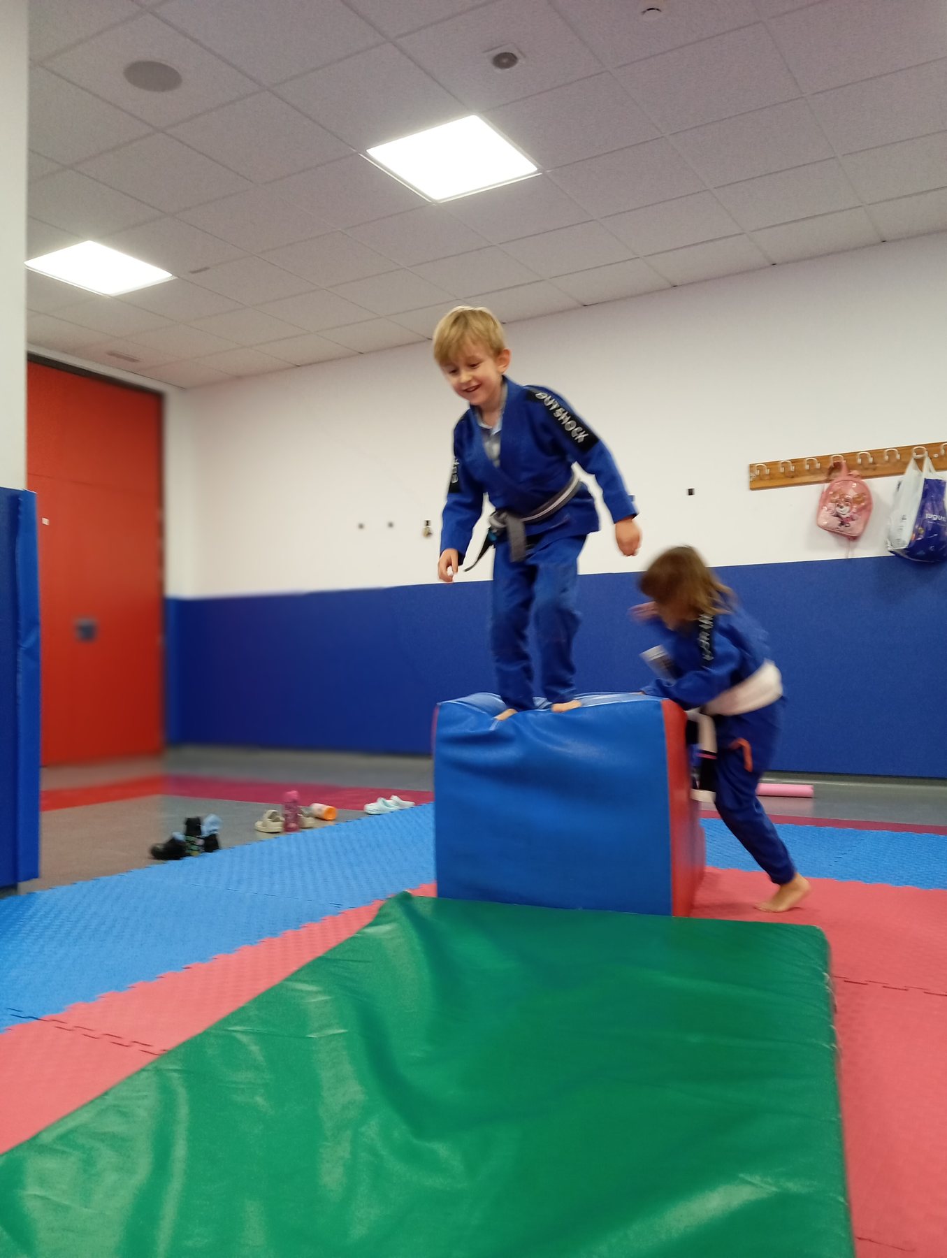 Infantiles Salesianos Paseo - motricidad y disciplina